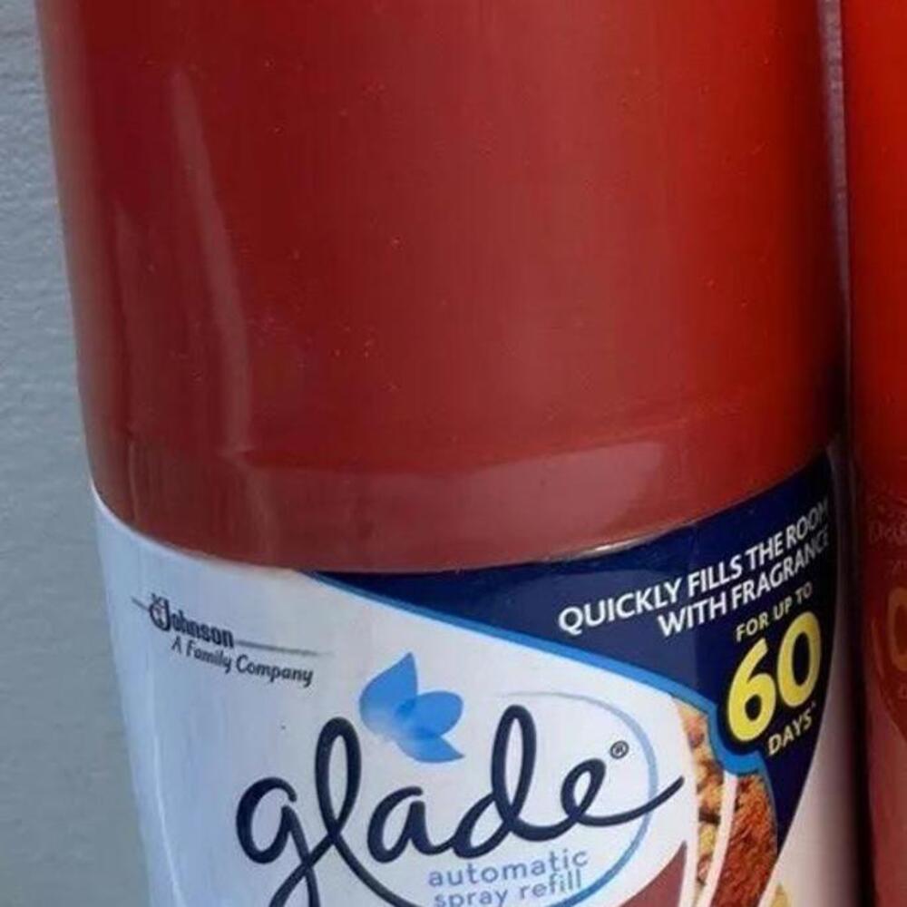 NEW Glade Automatic Spray Refills  1-Apple Cinnamon